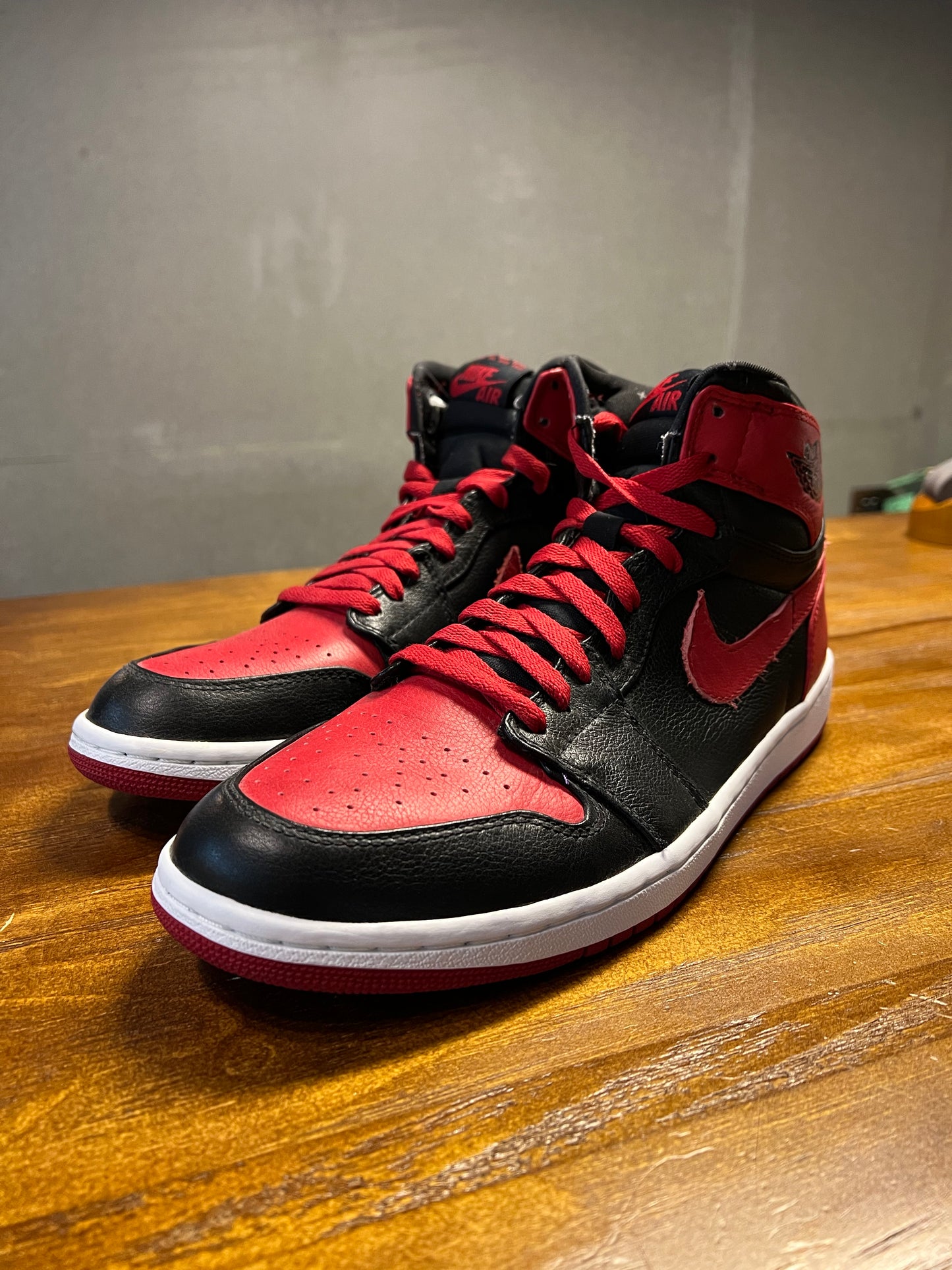 Nike Jordan 1 Retro Banned (B-Grade) 2011